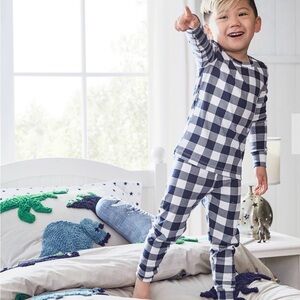 Pottery barn kids organic gingham Pajama Set sz 8